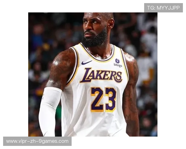 美媒再排球员榜詹皇第一，引发热议！篮球巨星位置再度巩固